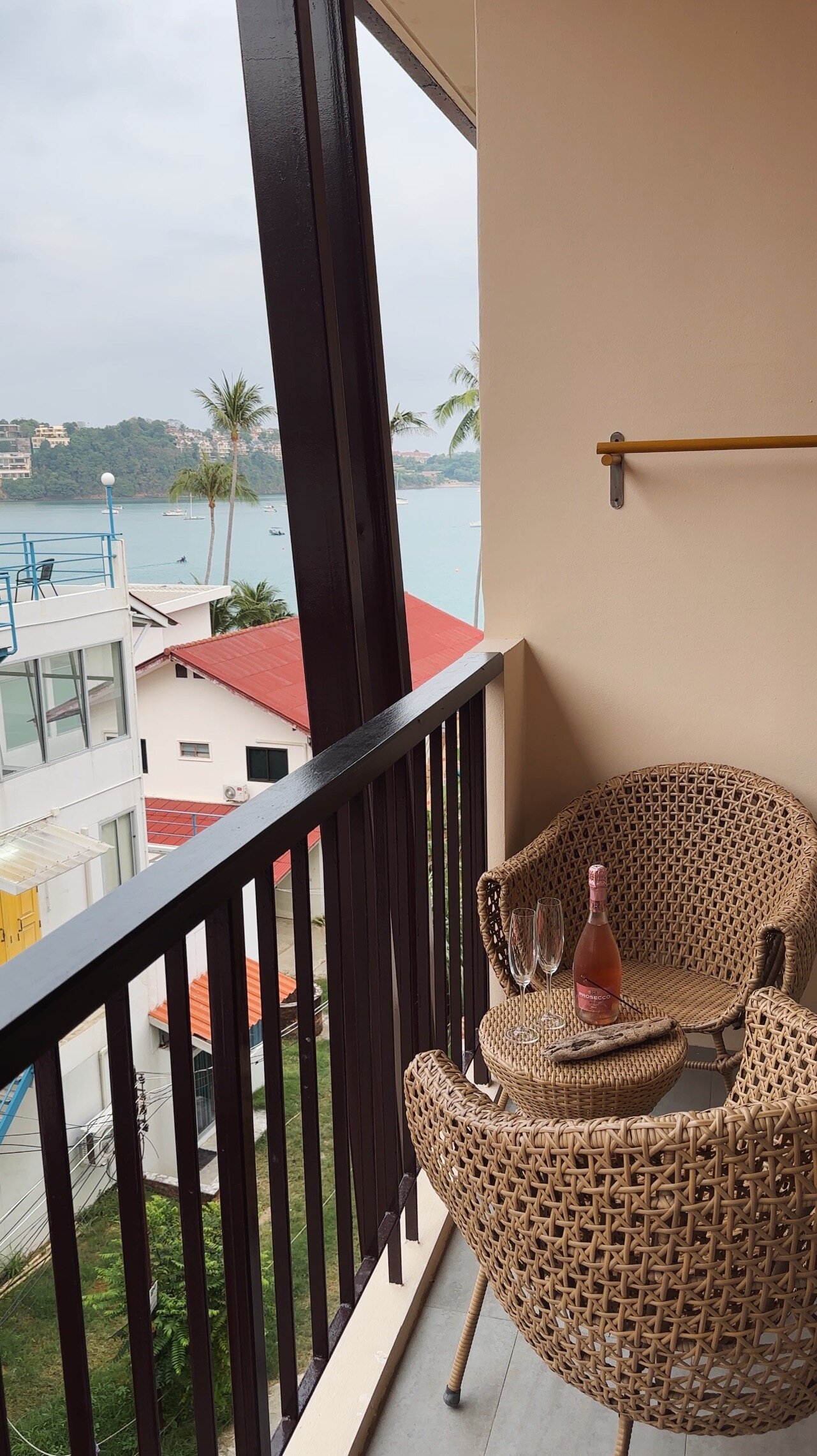 Фото Bandara Beach Resort Phuket