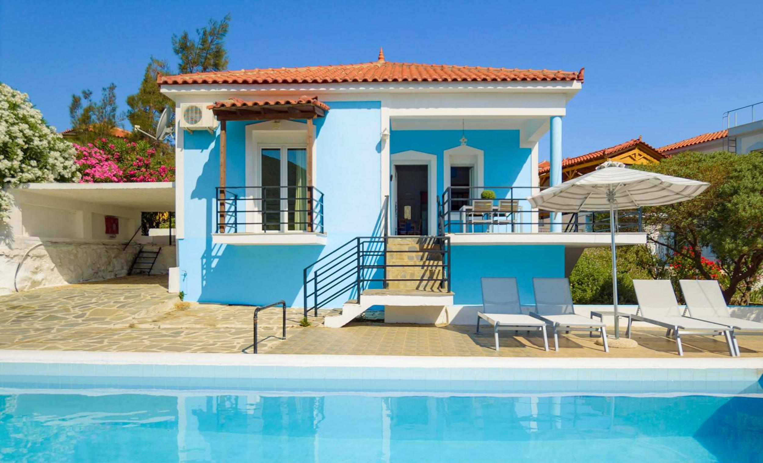 Фото Mouzakis Villas