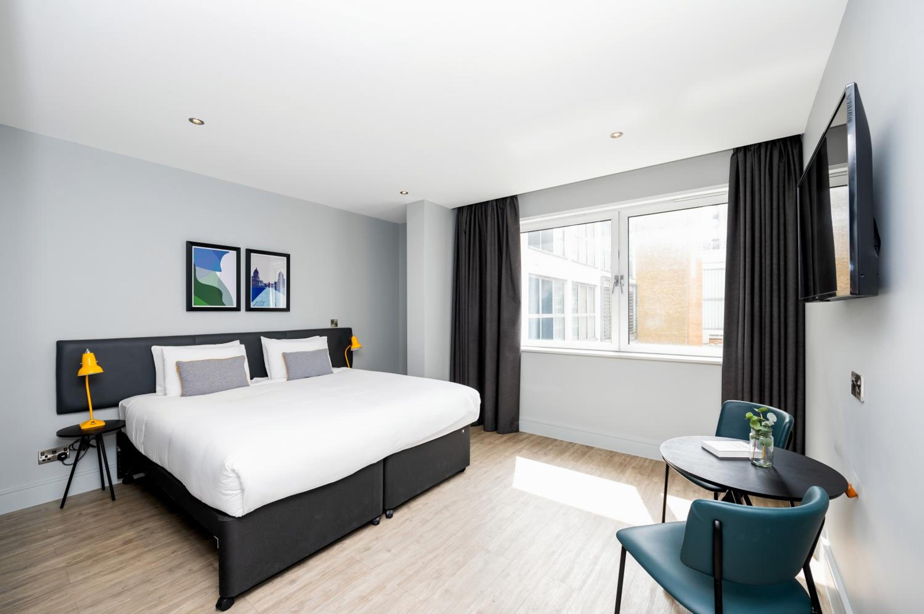 Фото Staycity Aparthotels London Greenwich High Road