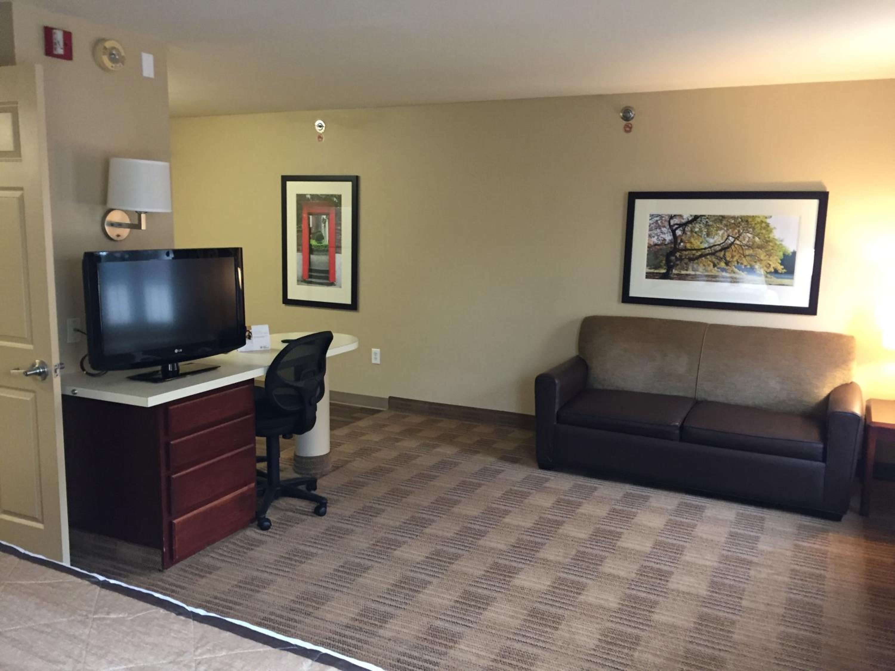 Фото Extended Stay America Suites Columbus Polaris