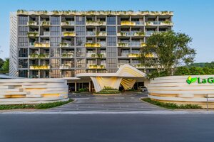 La Green Hotel & Residence (Phuket, Thalang, Choeng Thale, Moo 6, 149), hotel