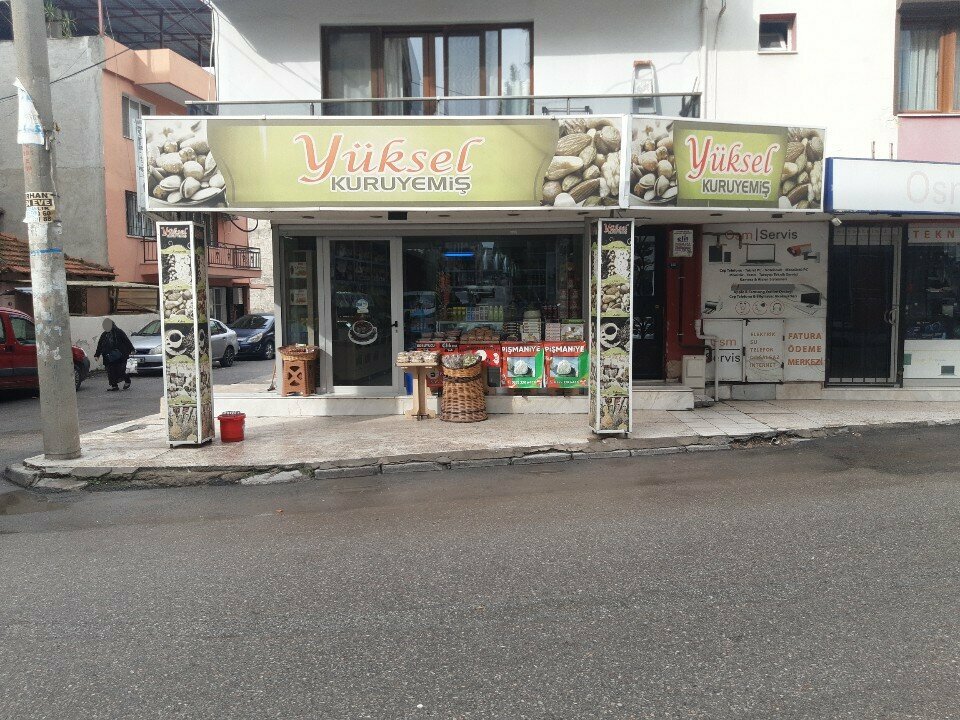 Nuts, snacks, dried fruits Yuksel Nuts, Izmir, photo