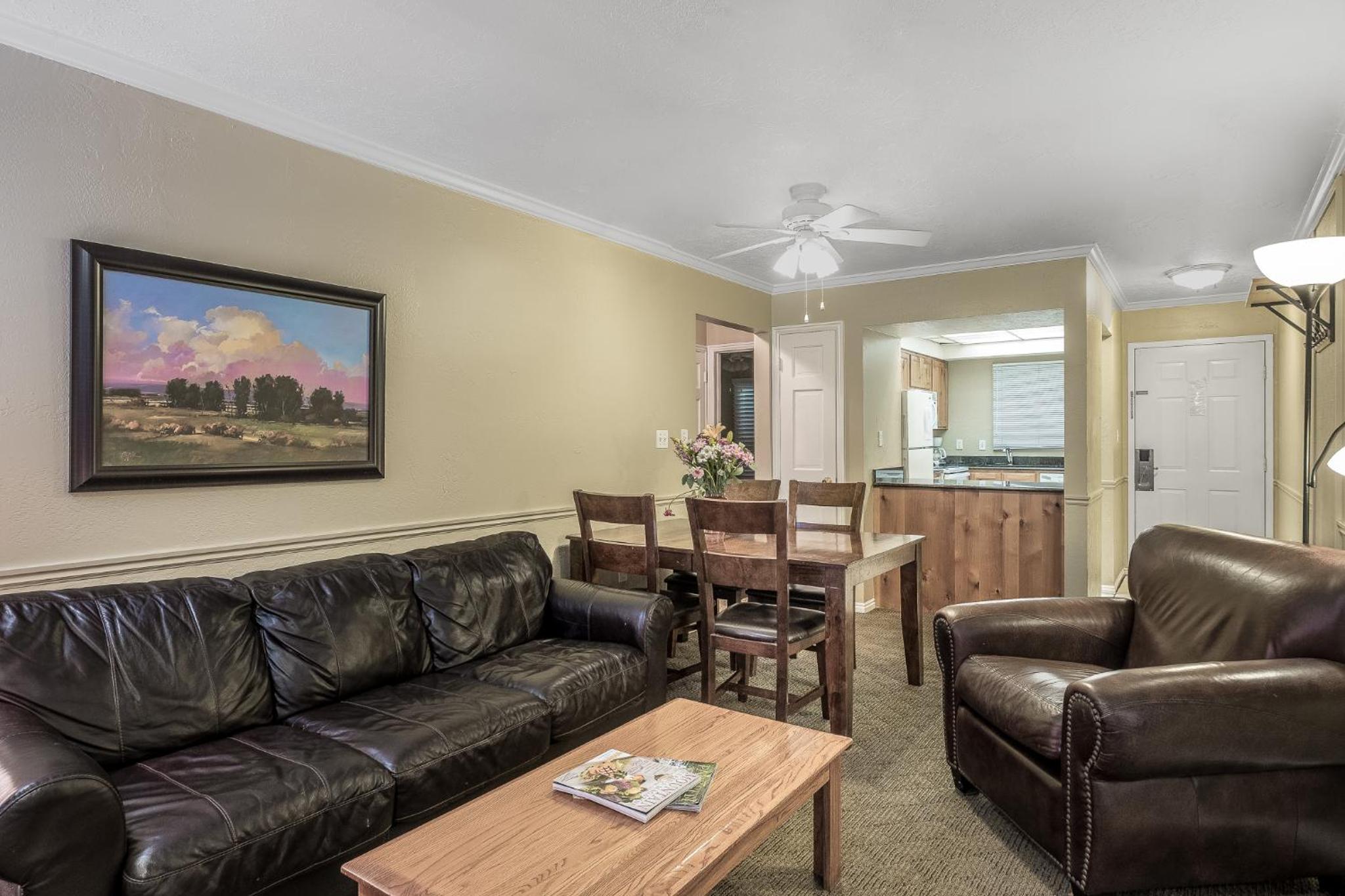 Фото Sweetwater Lift Lodge