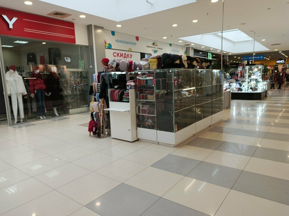 Bags and suitcases store Сумки, Naberezhnye Chelny, photo