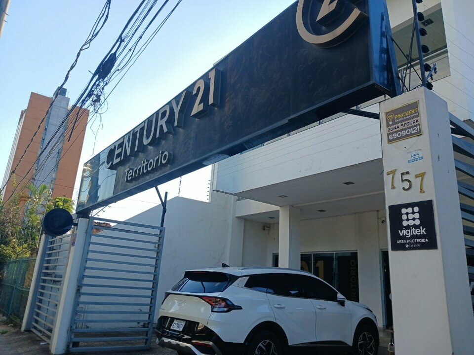Real estate agency Century 21 - Territorio, Santa Cruz de la Sierra, photo