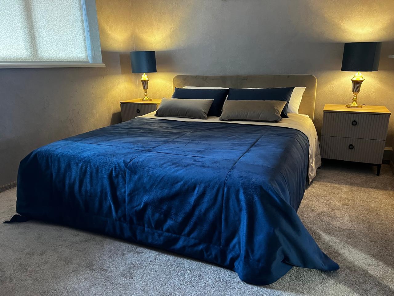 Фото Золотой Поросенок