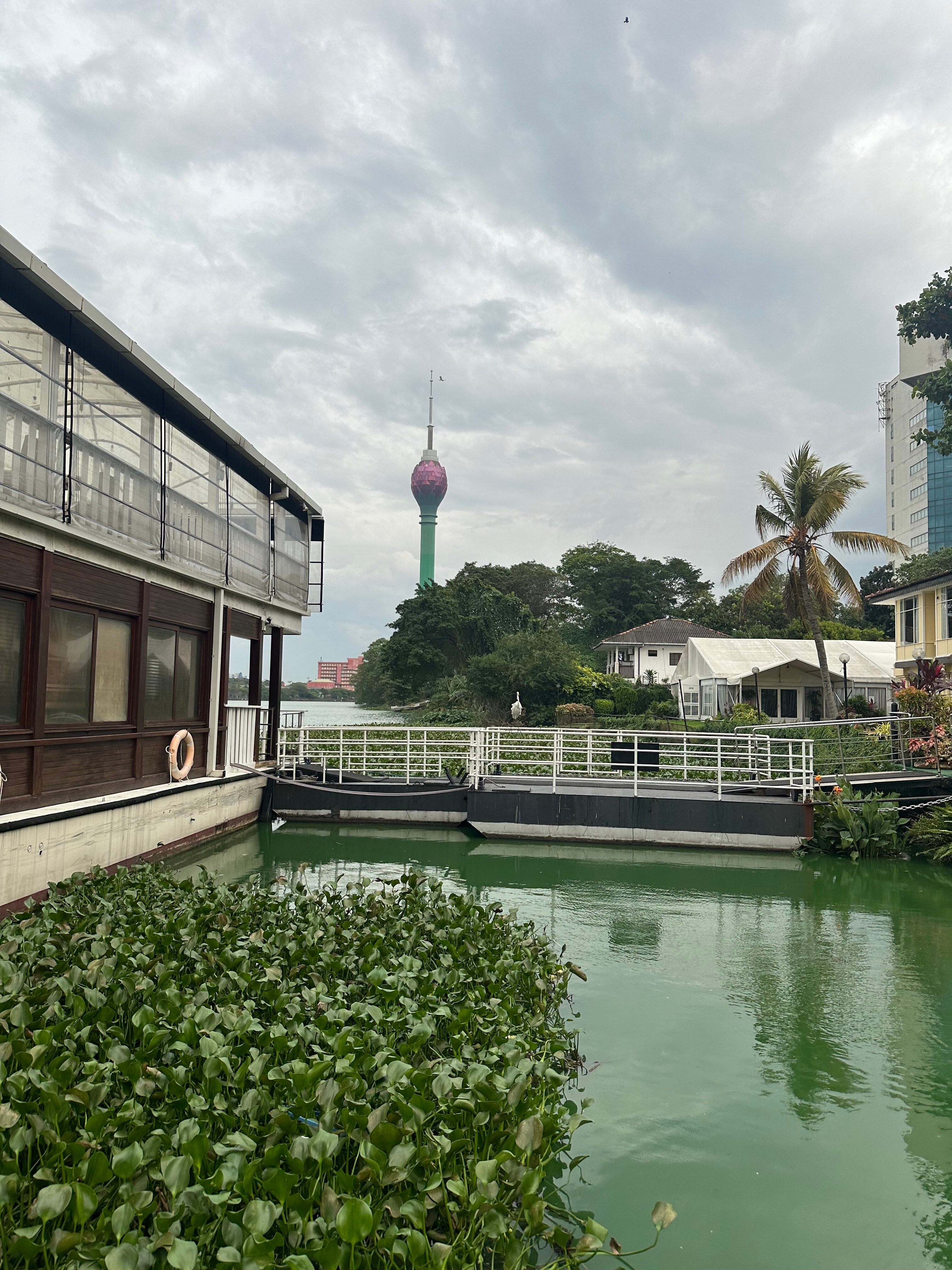 Фото Cinnamon Lakeside Colombo