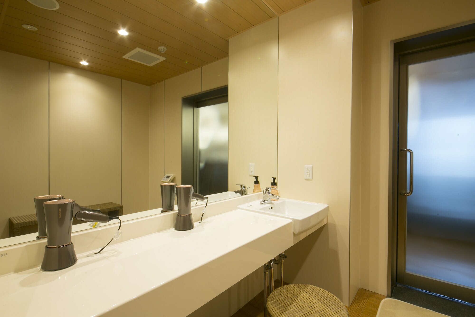 Фото Business Hotel Kosanagi