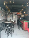 Bulldog Pub (Plastunskaya Street, 123Ак3) ، مقهى
