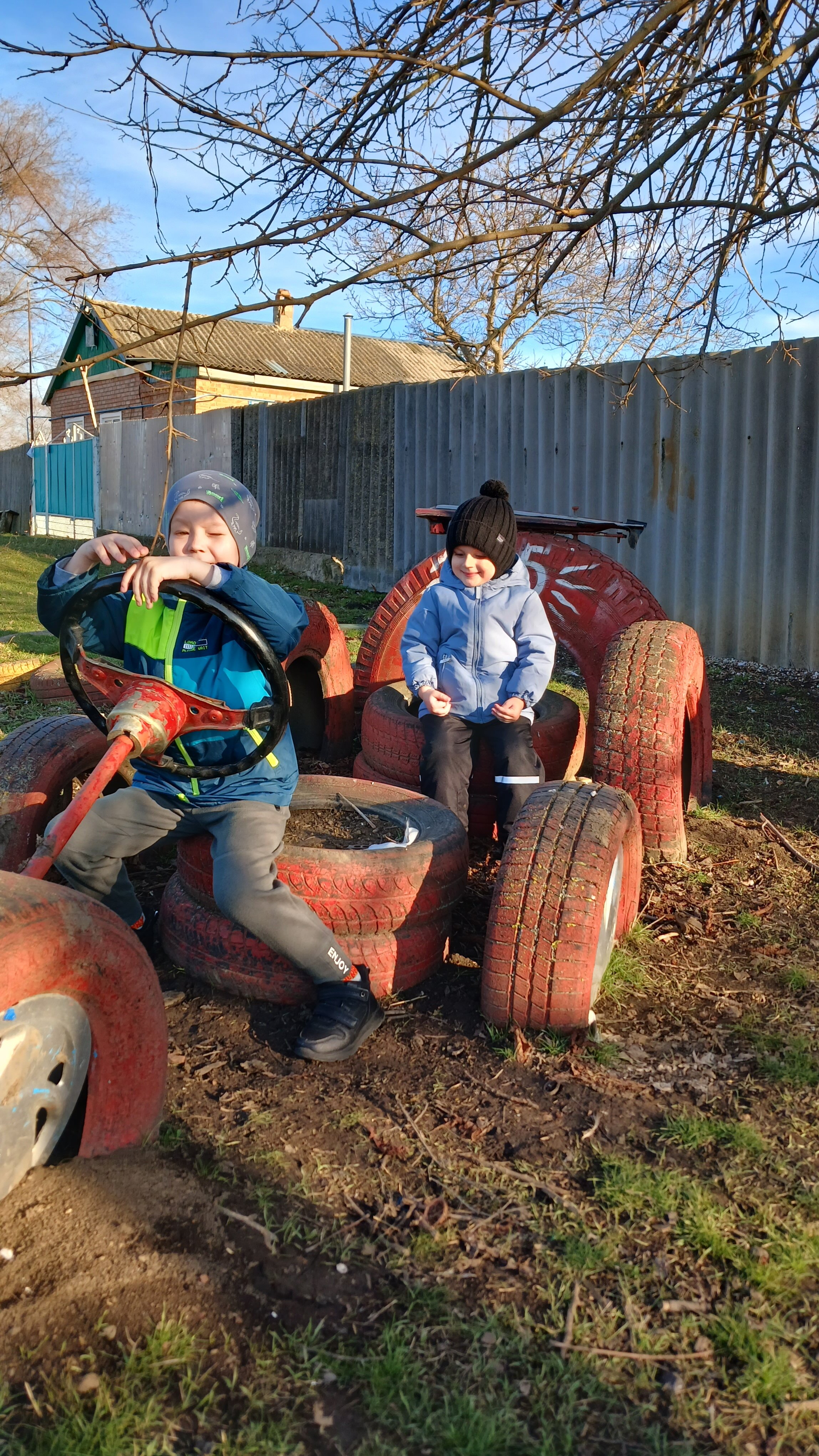 Фото отеля 2