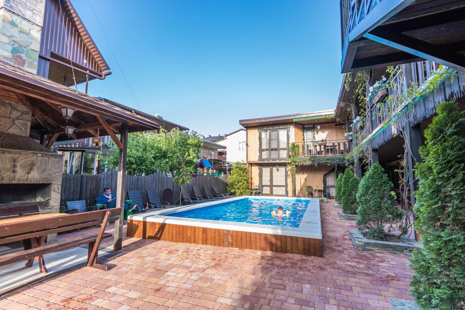 Фото отеля 3