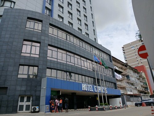 Гостиница Hotel Express в Луанде