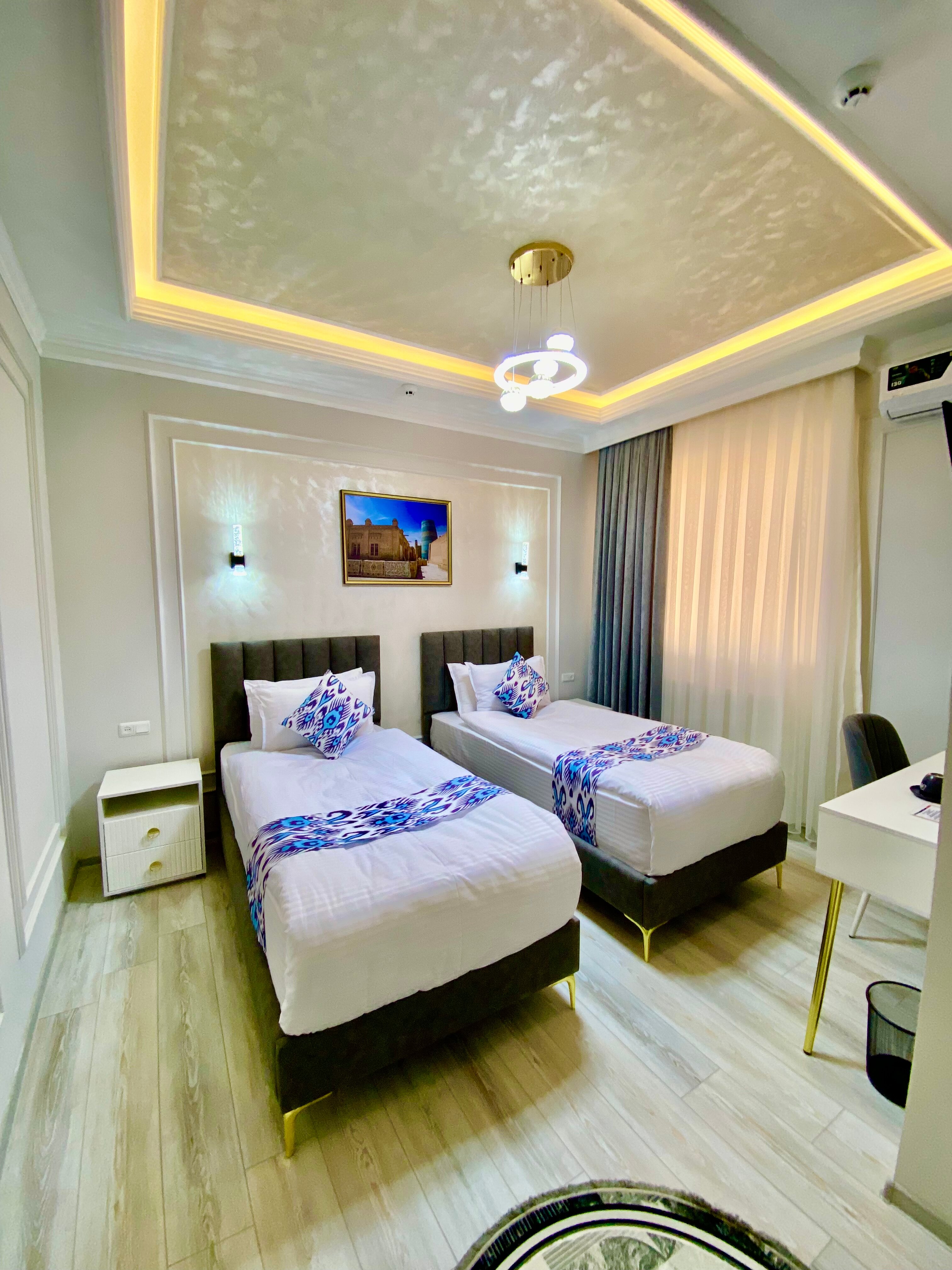 Фото отеля 2