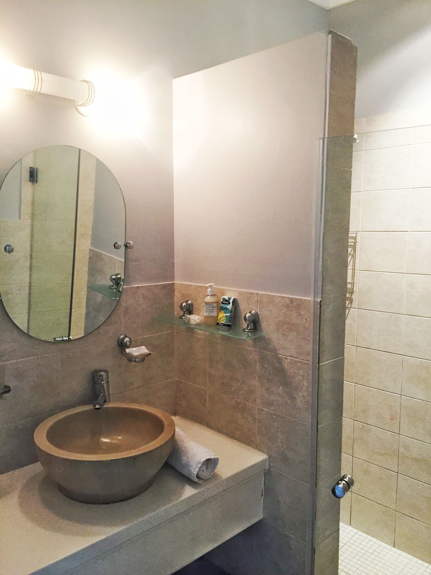 Фото White Water Farm