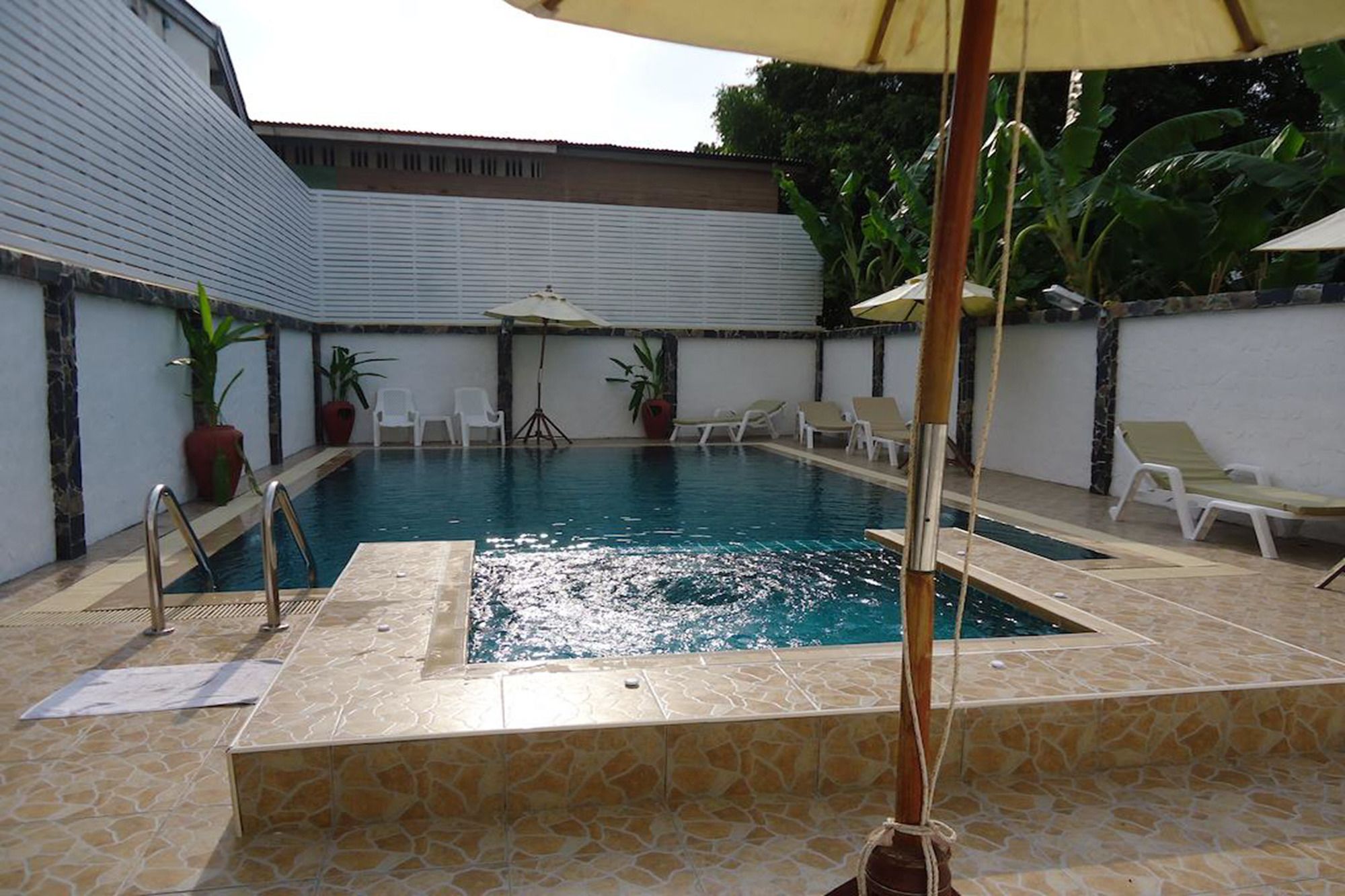 Фото Sakulwilai Hotel