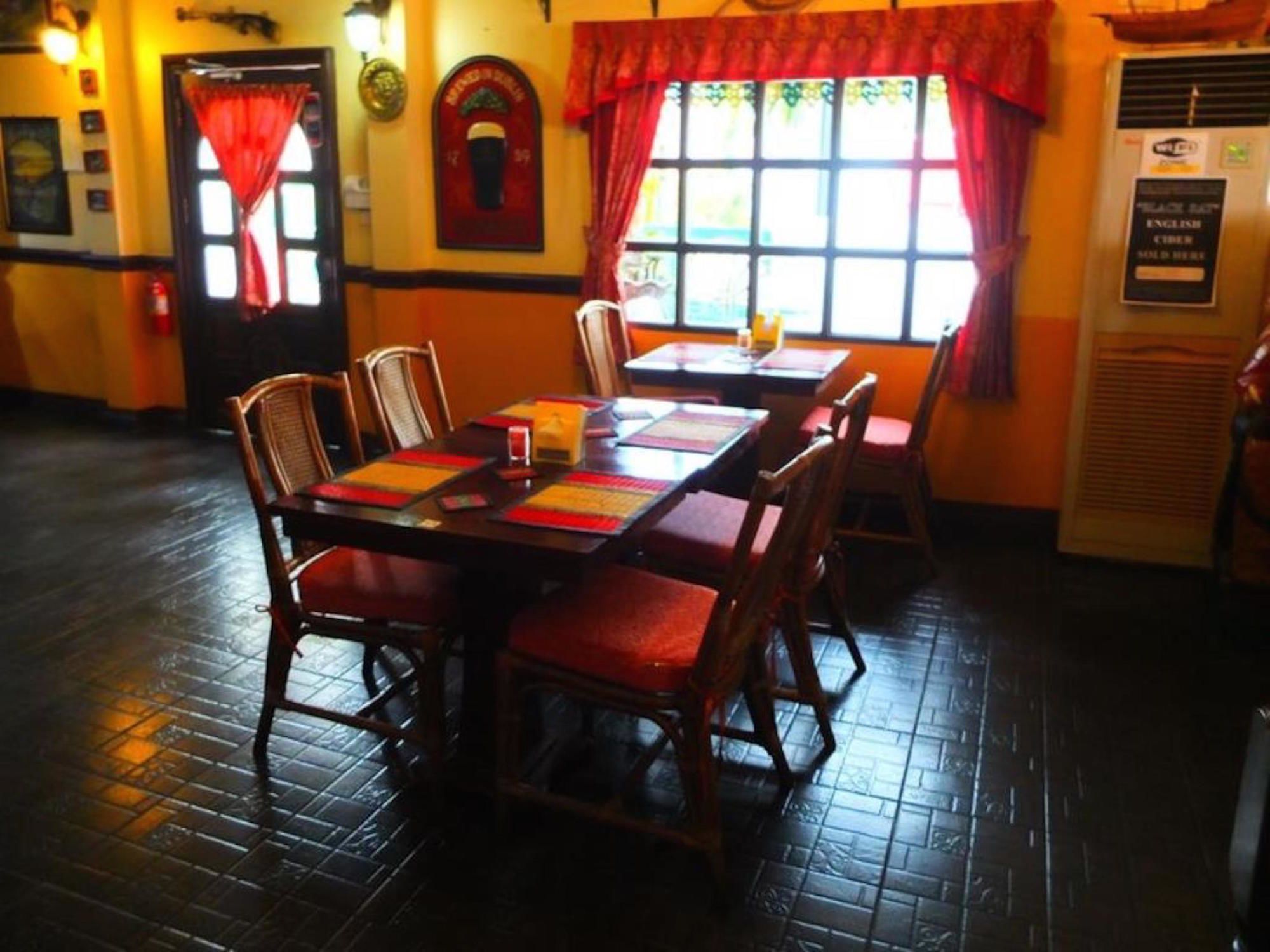 Фото The Caddy Shack