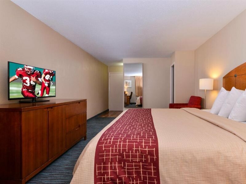 Фото Red Roof Inn Chambersburg