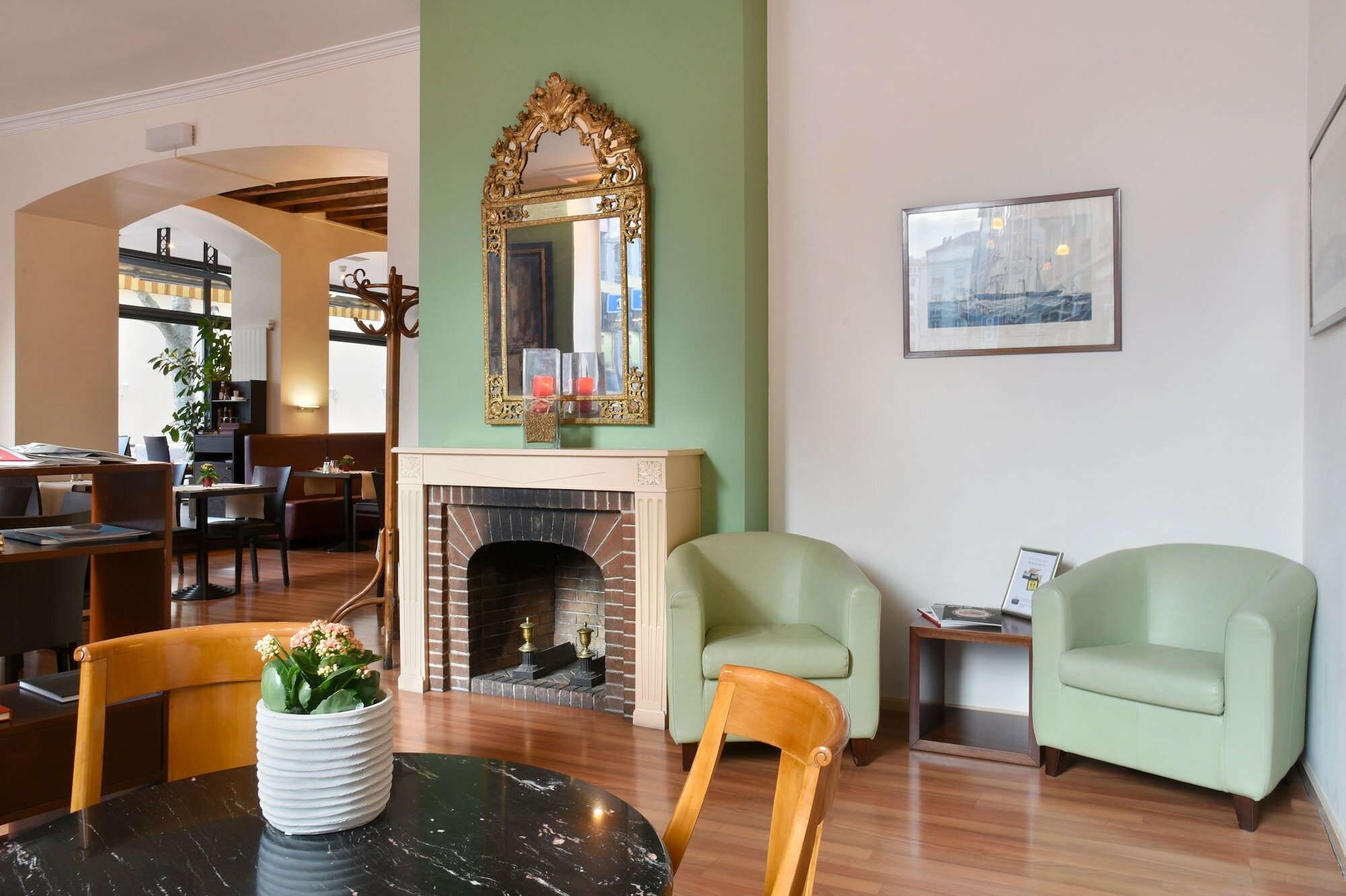 Фото Hôtel International & Terminus