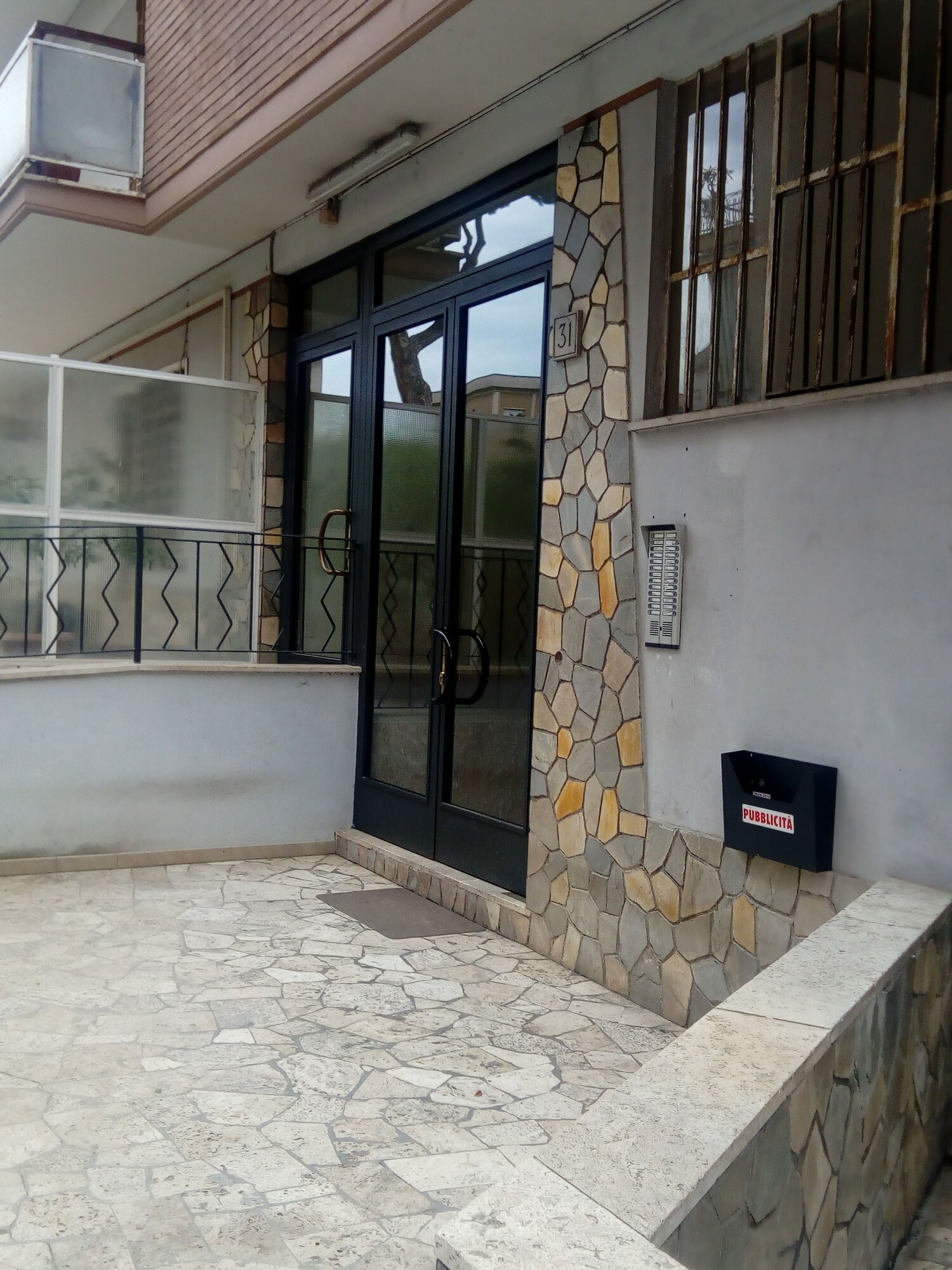 Фото Cornelia Relais