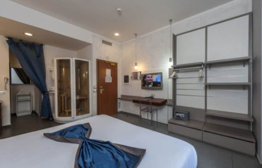 Фото Hotel California