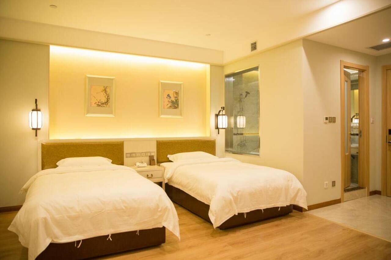 Фото Yitingzhenshe Hotel