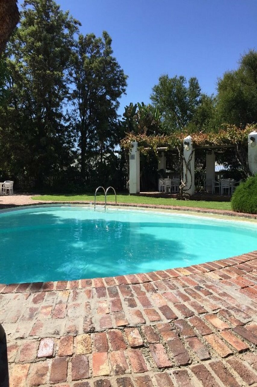 Фото Protea Hotel by Marriott Oudtshoorn Riempie Estate