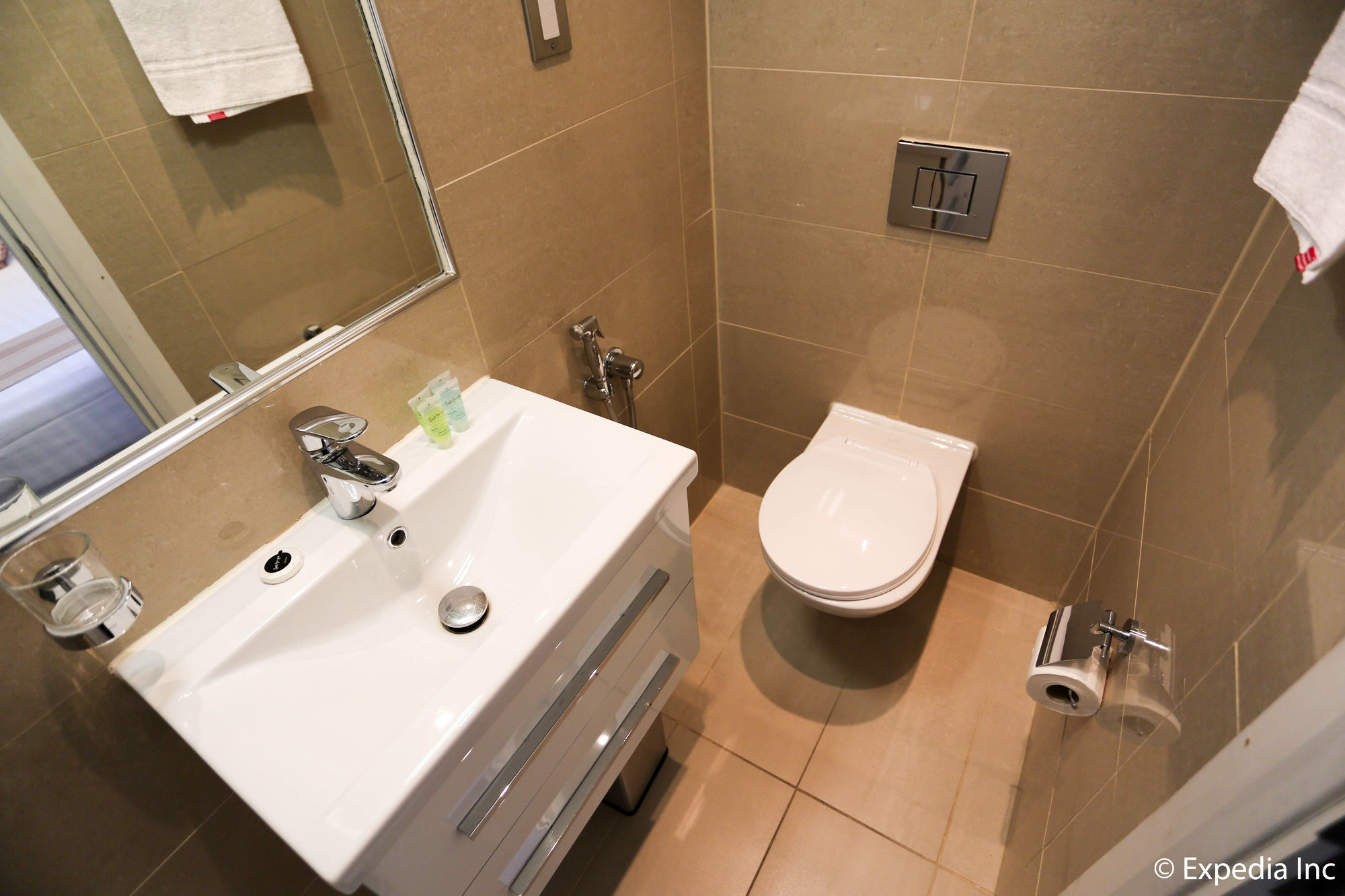 Фото The Villa Kensington