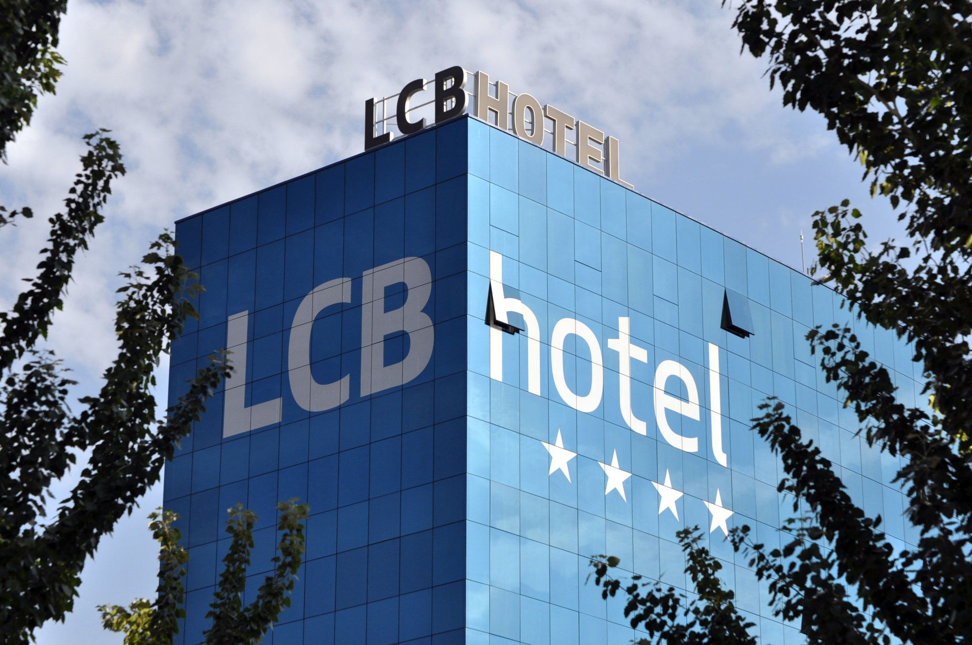 Фото Lcb Hotel Fuenlabrada