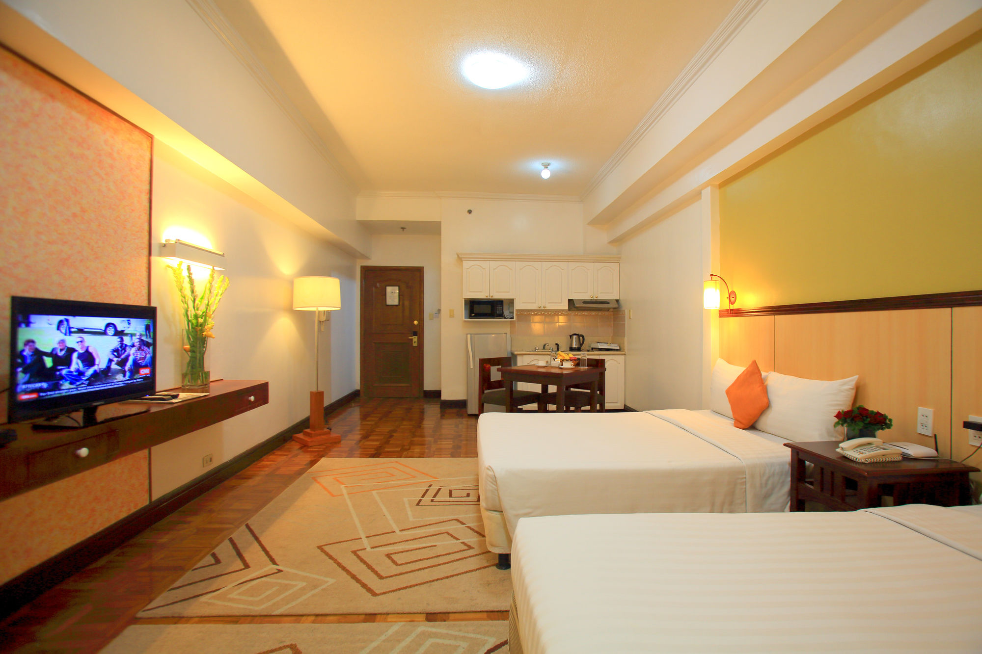 Фото Bsa Suites Makati