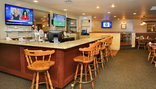 Внешний вид отеля Slemon Park Hotel & Conference Centre в Принс-каунти, фото 2