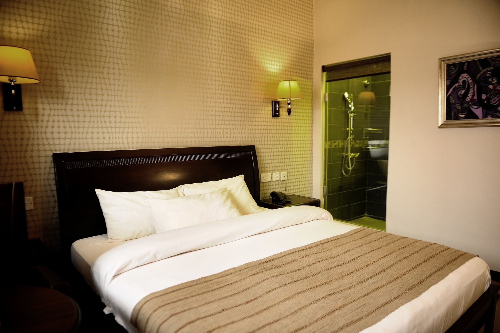 Фото The Blowfish Hotel