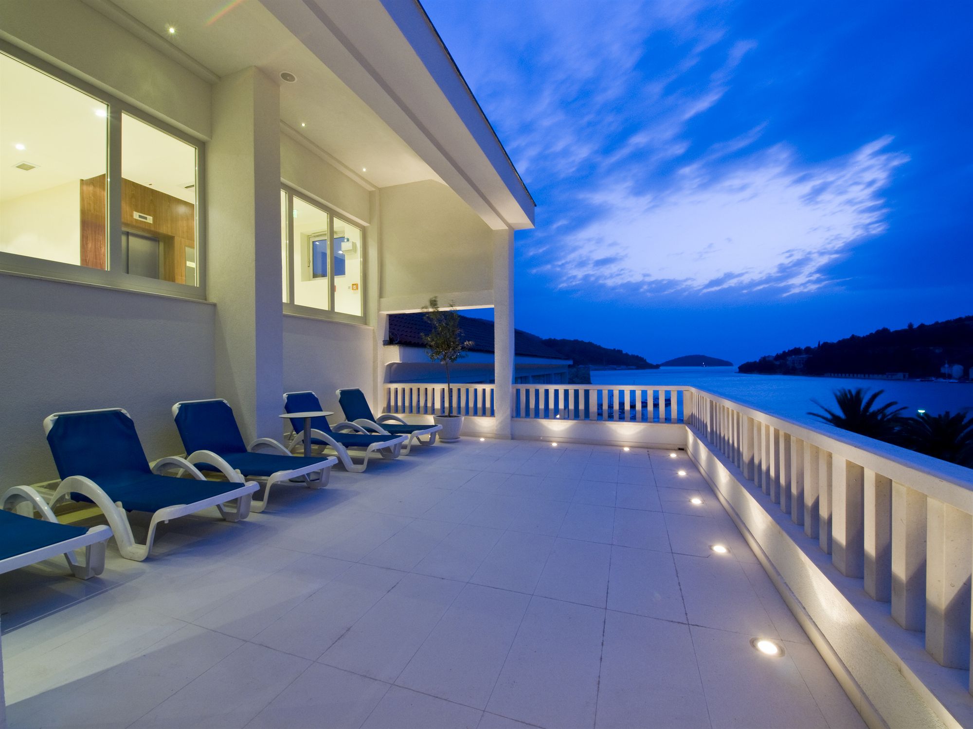 Фото Hotel Korkyra