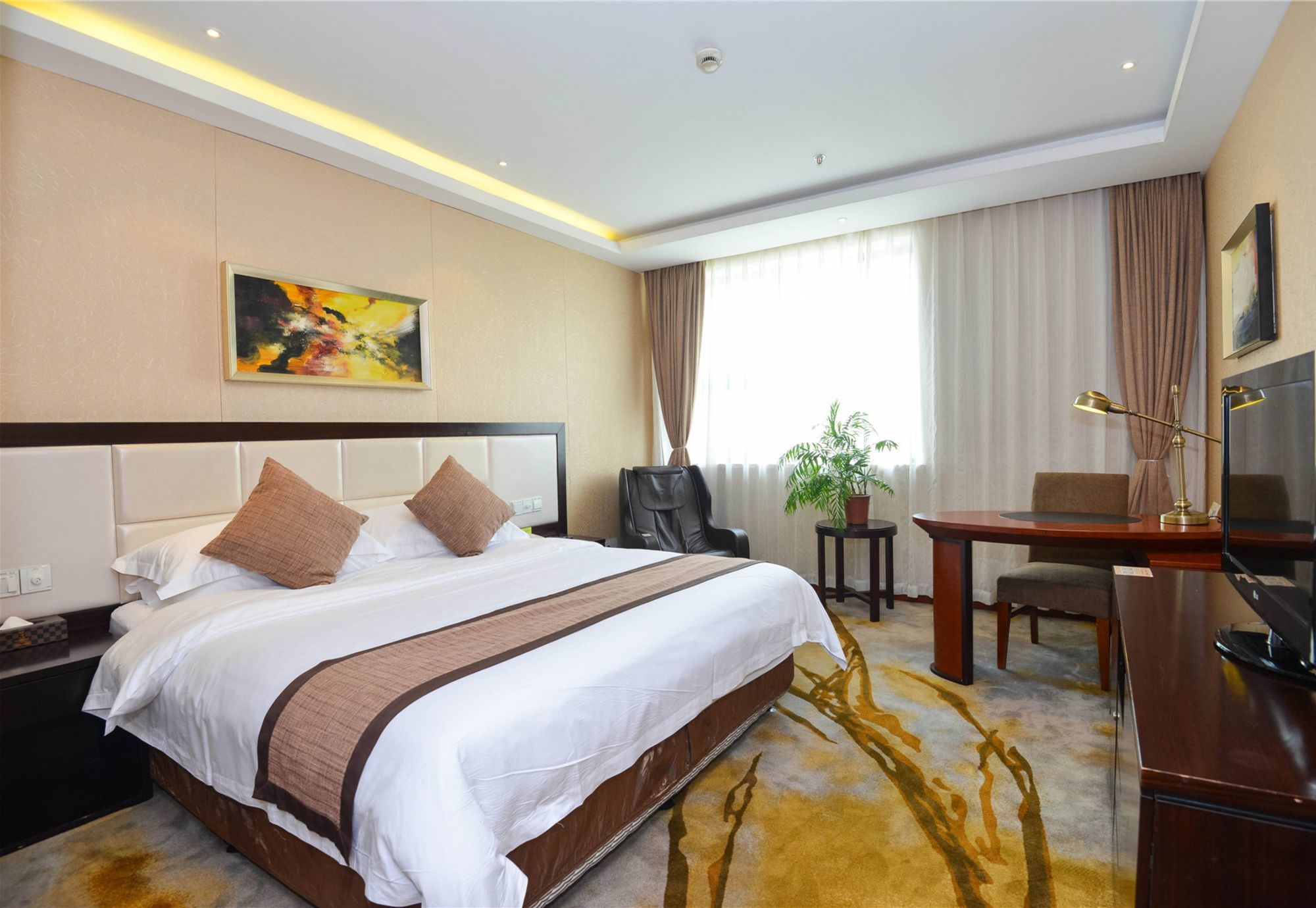 Фото Vienna International Hotel World Expo