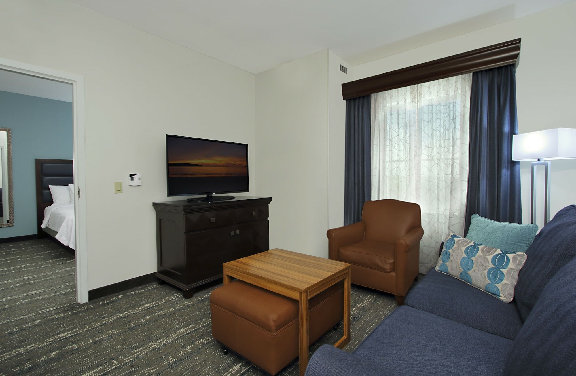 Фото Homewood Suites by Hilton Miami Airport West
