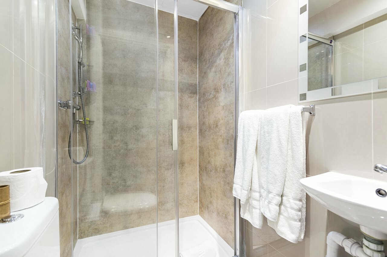 Фото Отель Shepherds Bush London