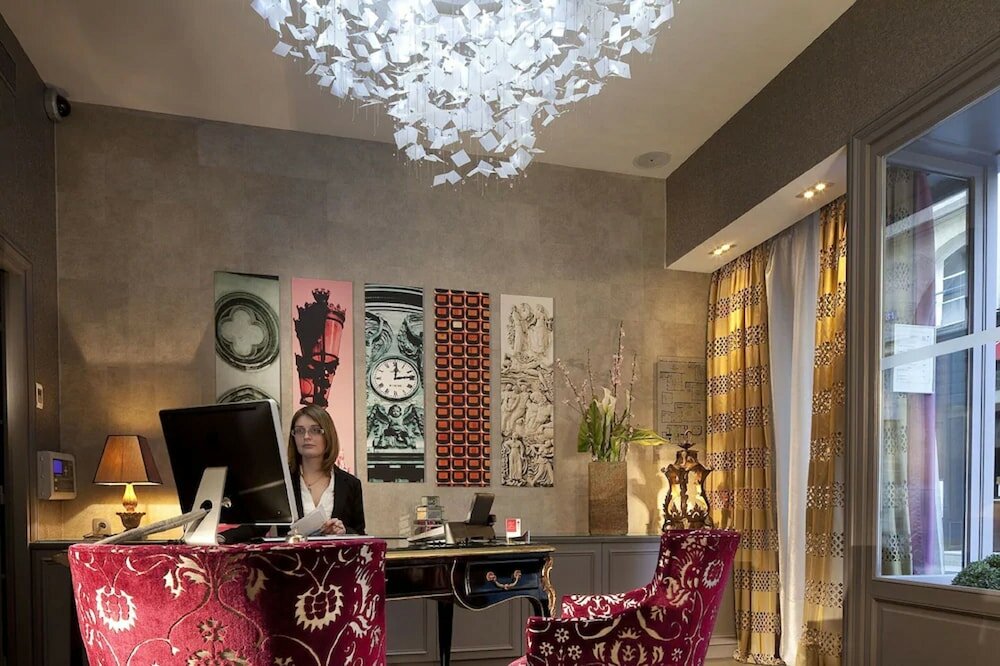 Фото Hôtel Le Petit Paris