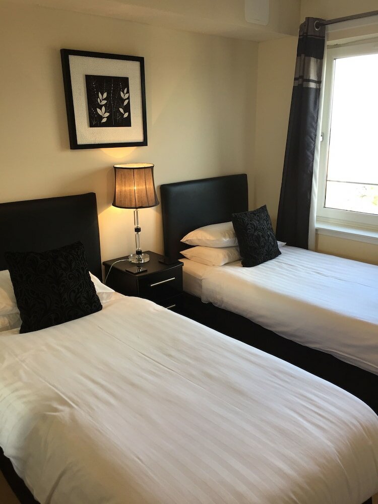 Фото Oakhill Apartments Edinburgh