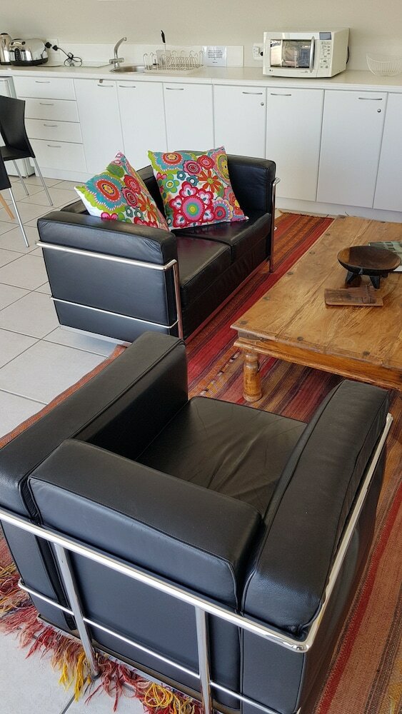 Фото Bluegum Hill Guesthouse & Apartments