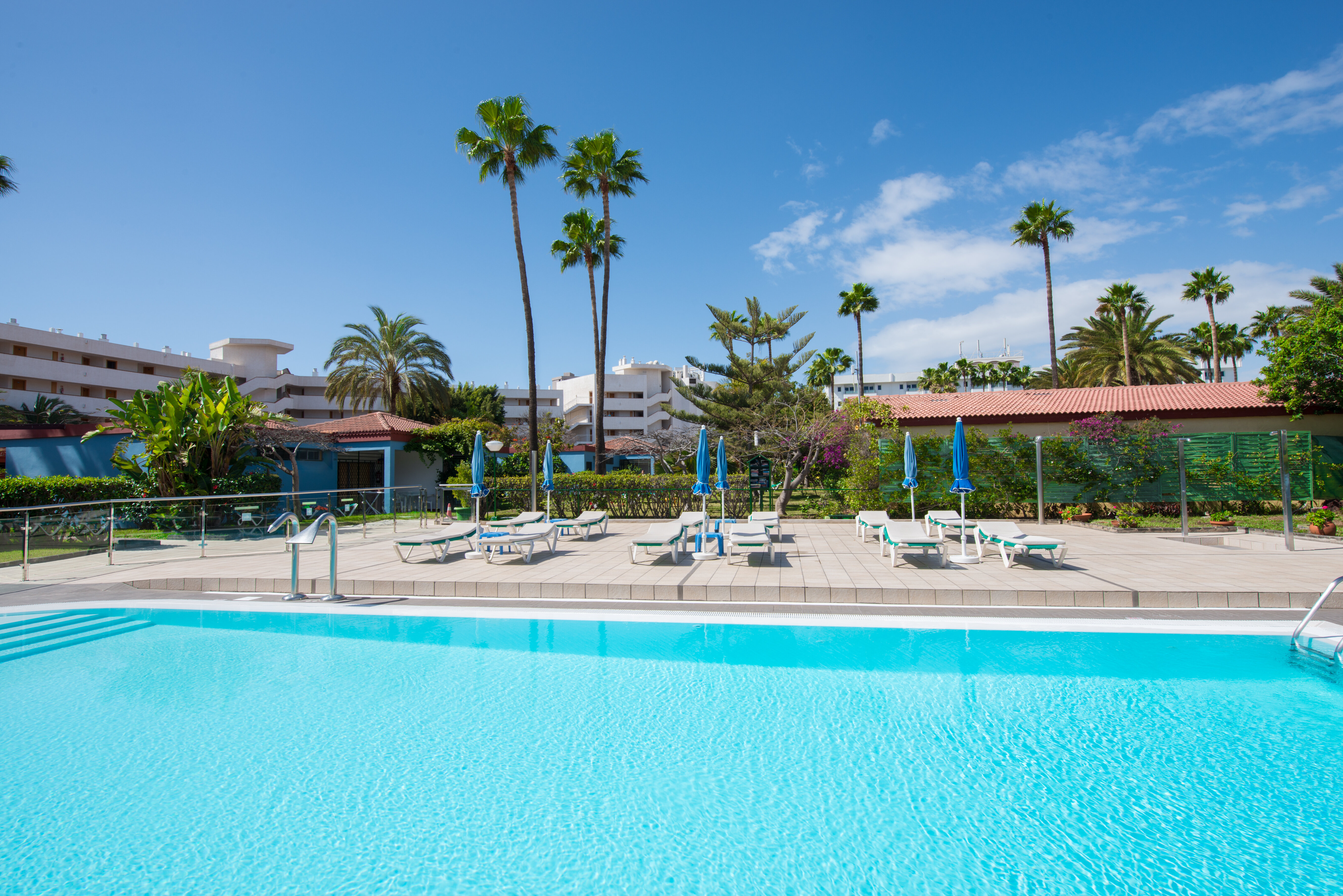 Фото Bungalows Artemisa Gay Men Only