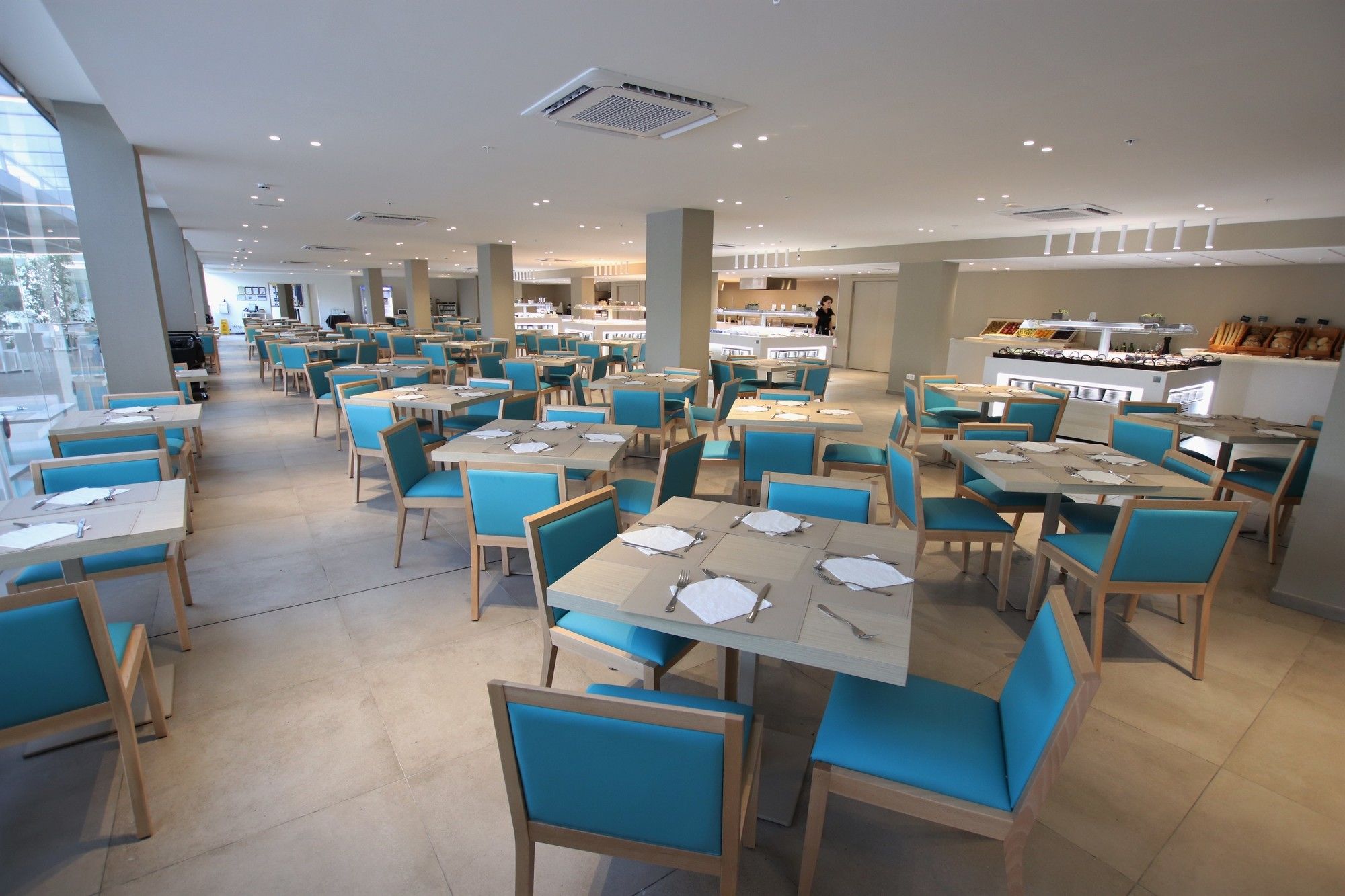 Фото Hotel Roquetas El Palmeral by Pierre & Vacances