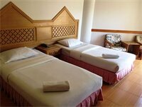 Фото Skaw Beach Hotel