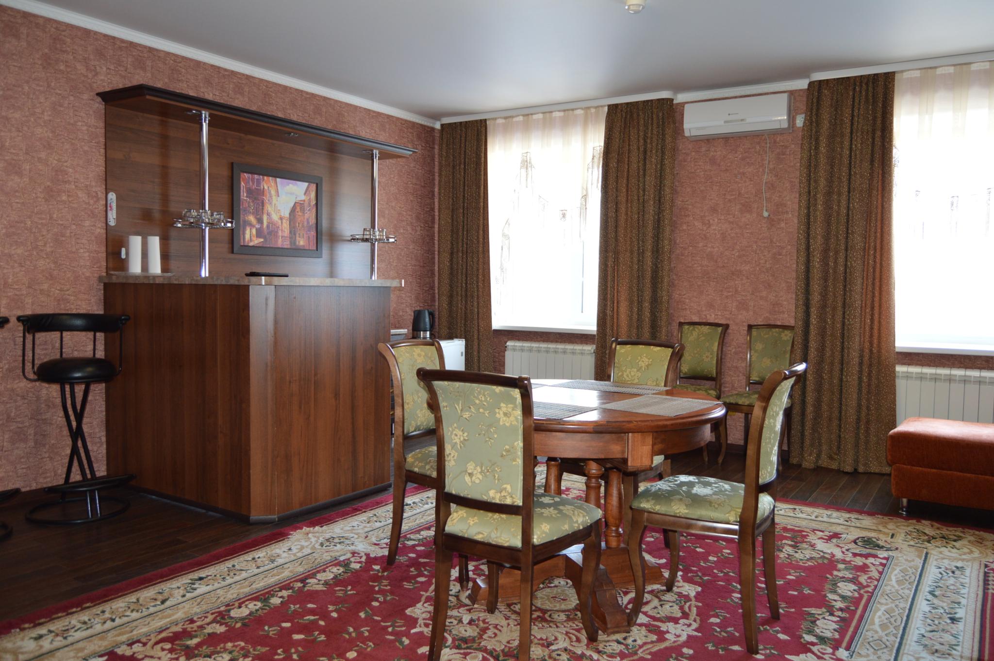 Фото Восток 2000