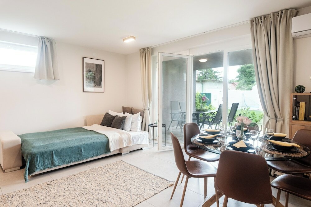 Фото Oak Residents Siófok