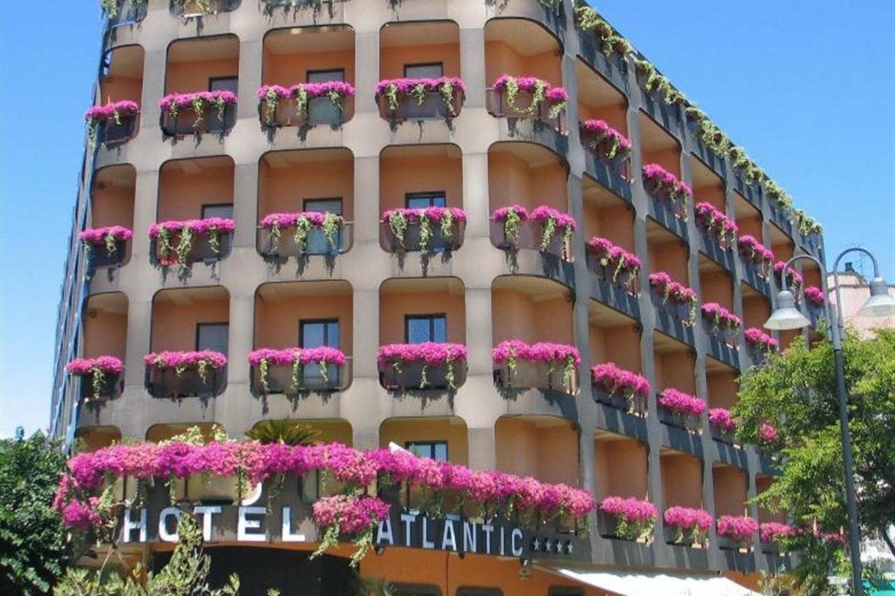 Фото Hotel Atlantic