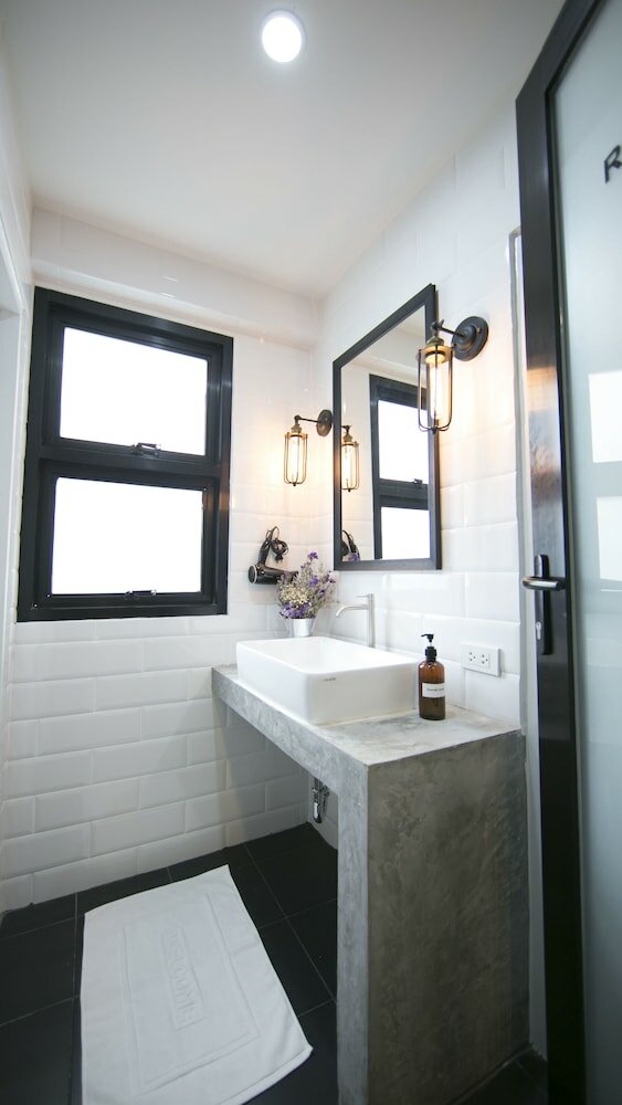 Фото Lamurr Sukhumvit 41