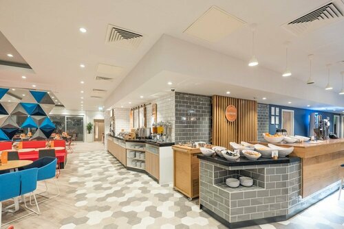 Внешний вид отеля Holiday Inn Express Stockport, an Ihg Hotel в Стокпорте, фото 5