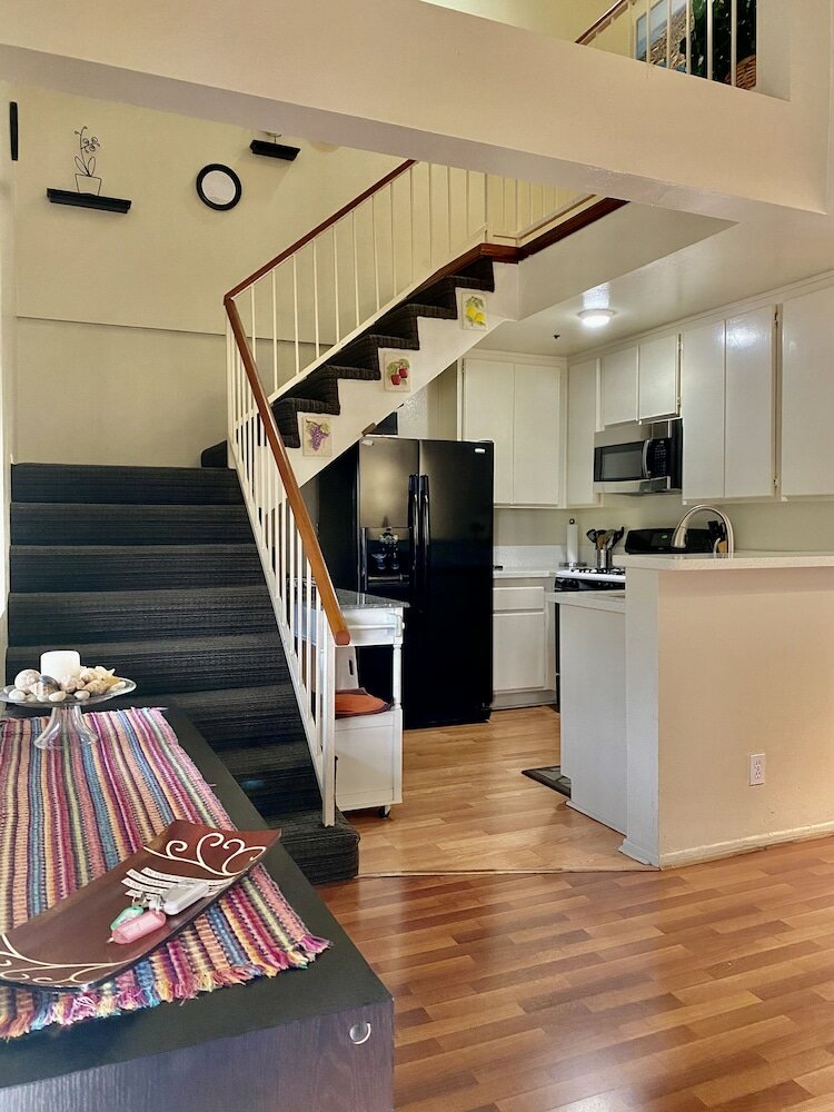 Фото Glendale Apartment Rental by Owner