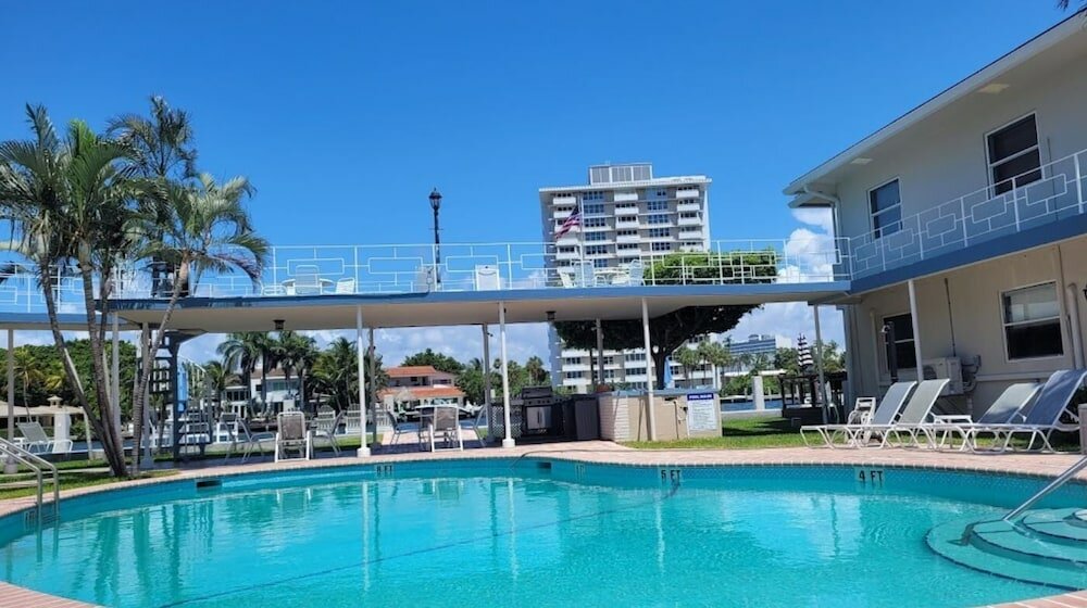 Фото Holiday Isle Yacht Club