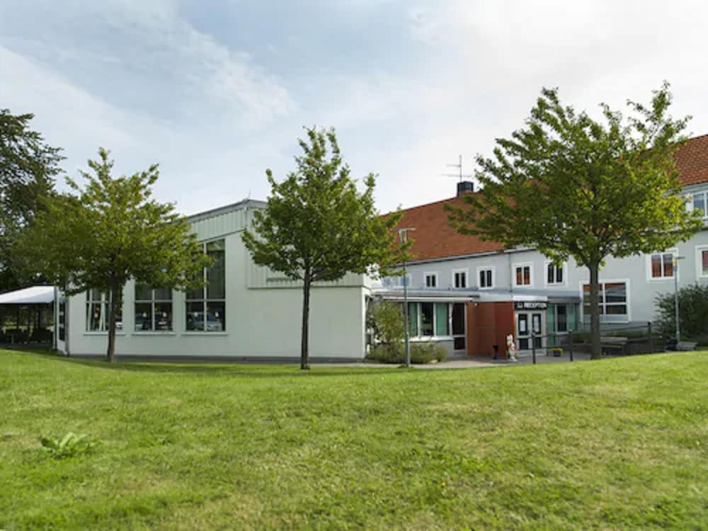 Фото Hotell Svanen