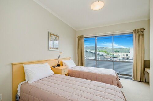 Гостиница Raumati Sands Resort